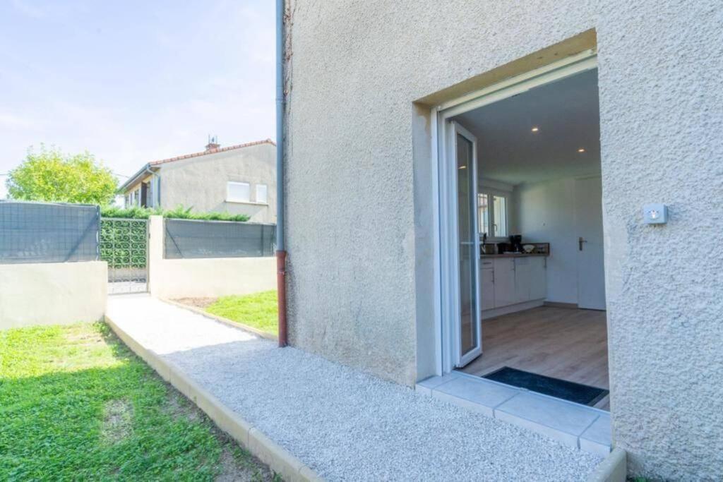 Le Studio Du Doux Tournon-sur-Rhone Eksteriør billede